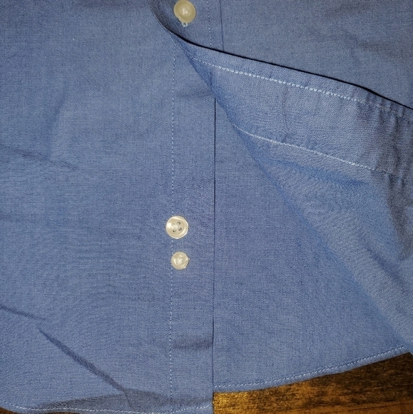 Light Blue Chaps Button-Down Dress Shirt - Large - Picture 8 of 12